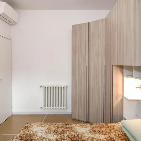 Lägenhet Fontanesi Bologna