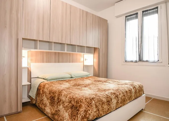 Fontanesi Appartamento *